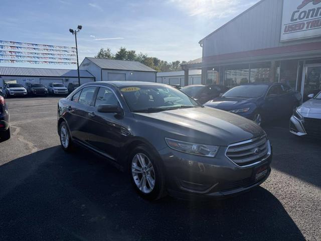2015 Ford Taurus SEL