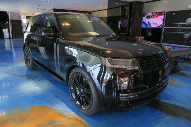 2025 Land Rover Range Rover P530 SE AWD
