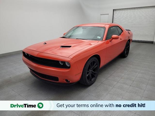 2018 Dodge Challenger SXT RWD