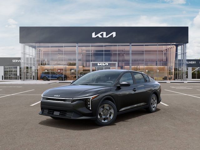 2026 Kia K4 LX FWD