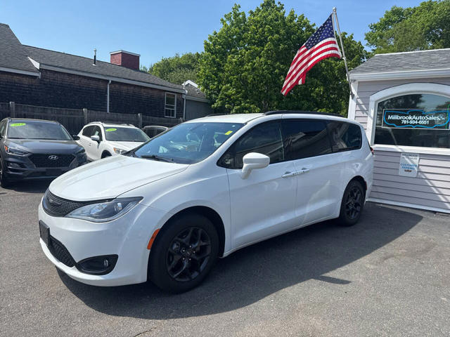 2019 Chrysler Pacifica Touring L Plus