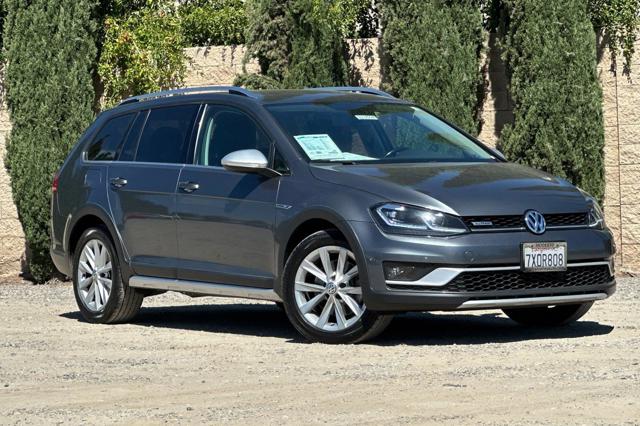 2017 Volkswagen Golf Alltrack SE 4Motion AWD