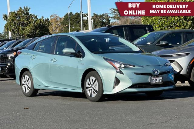 2016 Toyota Prius Three