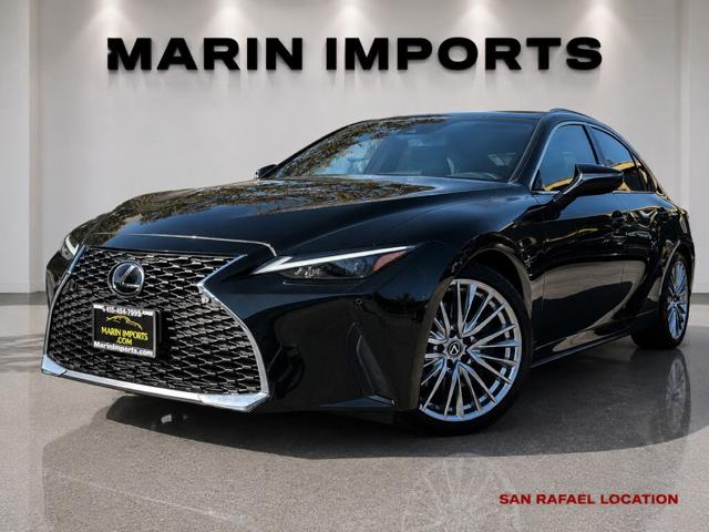 2022 Lexus IS 300 Base
