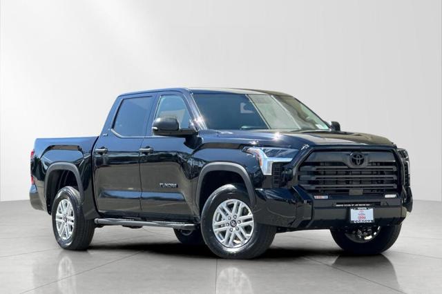 2026 Toyota Tundra 4WD SR5