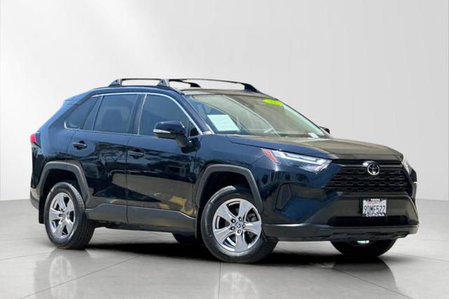 2022 Toyota RAV4 XLE FWD