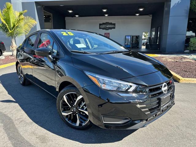 2025 Nissan Versa SR FWD