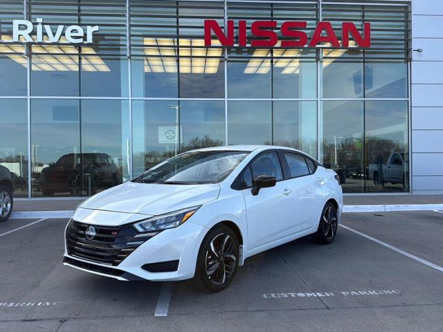 2025 Nissan Versa SR FWD