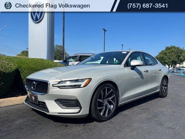 2020 Volvo S60 T5 Momentum