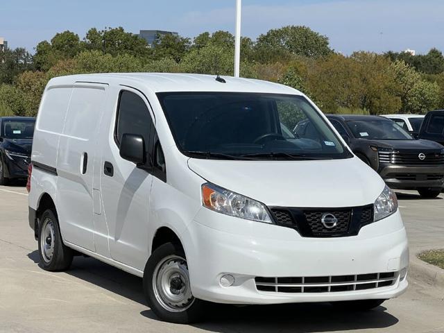 2021 Nissan NV200 S