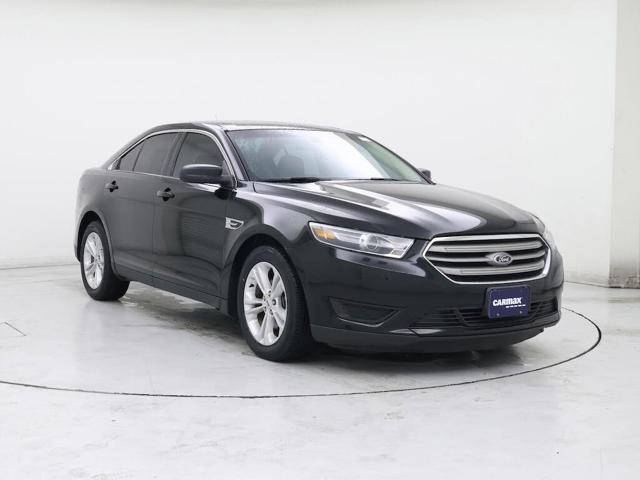 2016 Ford Taurus SE