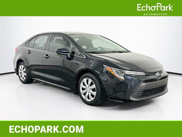 2025 Toyota Corolla LE FWD