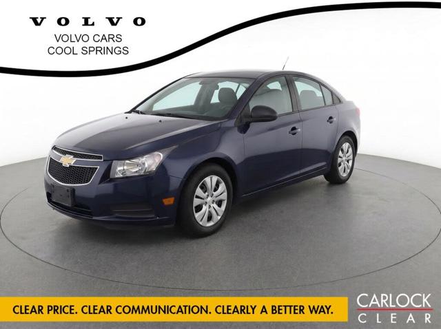 2013 Chevrolet Cruze LS Sedan FWD
