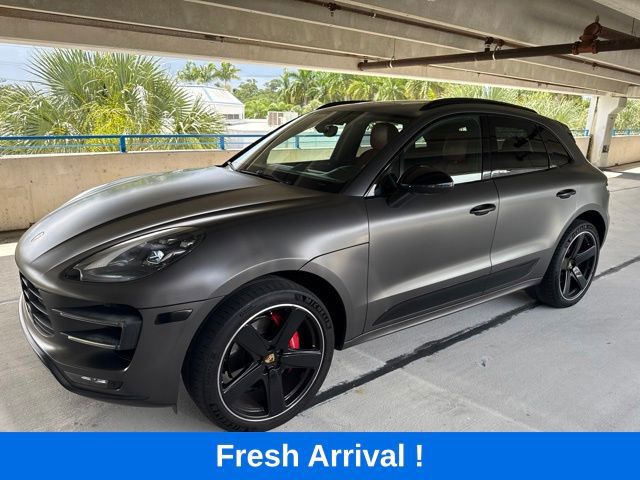 2018 Porsche Macan Turbo