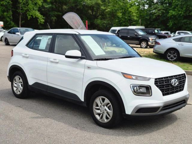 2026 Hyundai Venue SE FWD