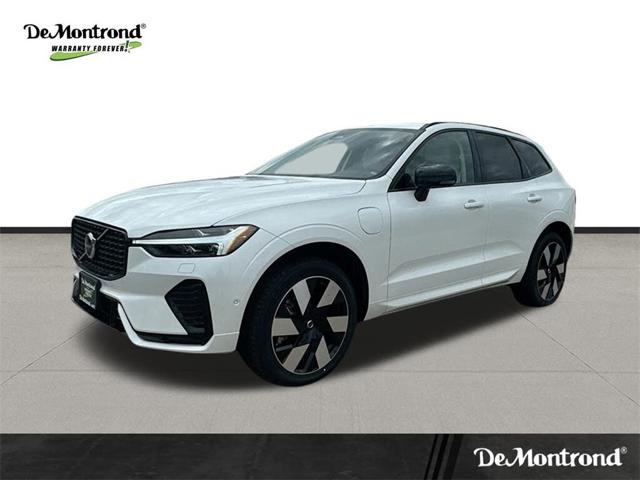 2025 Volvo XC60 Plug-In Hybrid Recharge T8 Plus Dark Theme eA