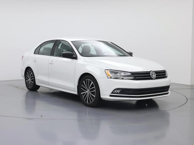 2015 Volkswagen Jetta Sedan Sport