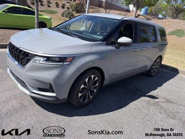 2022 Kia Carnival EX