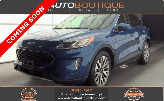 2022 Ford Escape Hybrid Titanium
