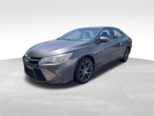 2016 Toyota Camry XSE