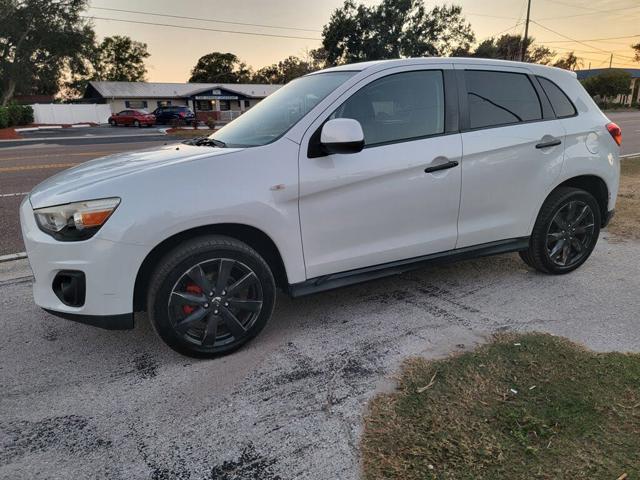 2014 Mitsubishi Outlander Sport ES