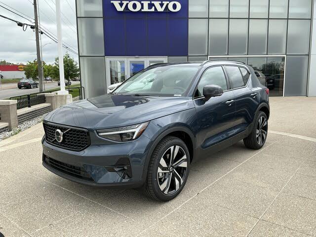 2026 Volvo XC40 B5 Ultra AWD