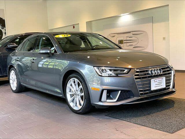 2019 Audi A4 quattro Premium Plus 45 TFSI
