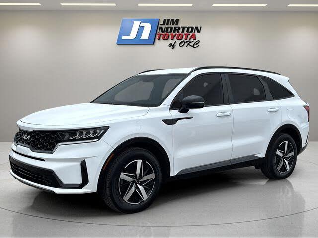 2022 Kia Sorento S FWD