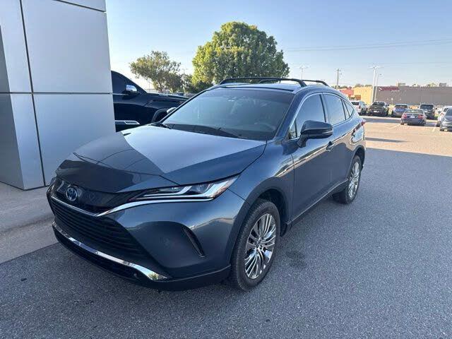 2022 Toyota Venza XLE