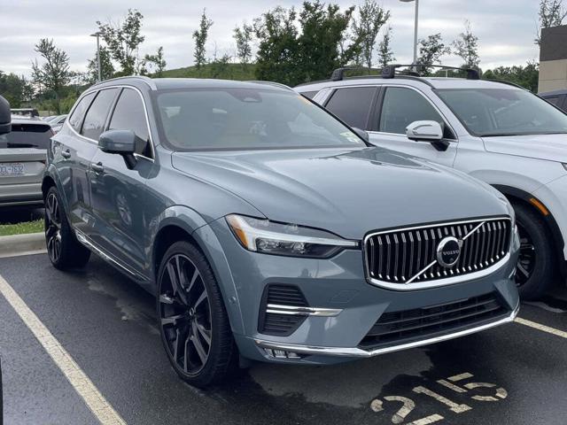 2023 Volvo XC60 B5 Ultimate Bright Theme FWD