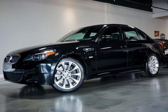 2007 BMW M5 Base