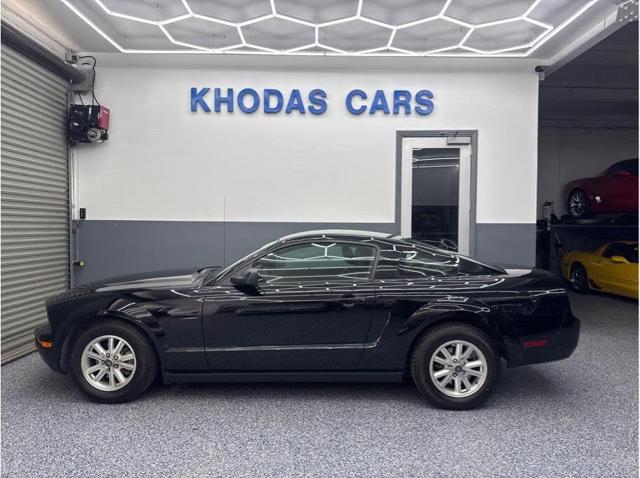 2007 Ford Mustang V6 Premium