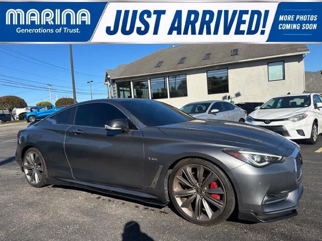 2020 Infiniti Q60 Red Sport 400