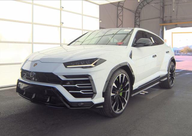 2021 Lamborghini Urus Base