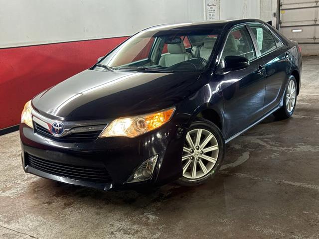 2012 Toyota Camry Hybrid XLE