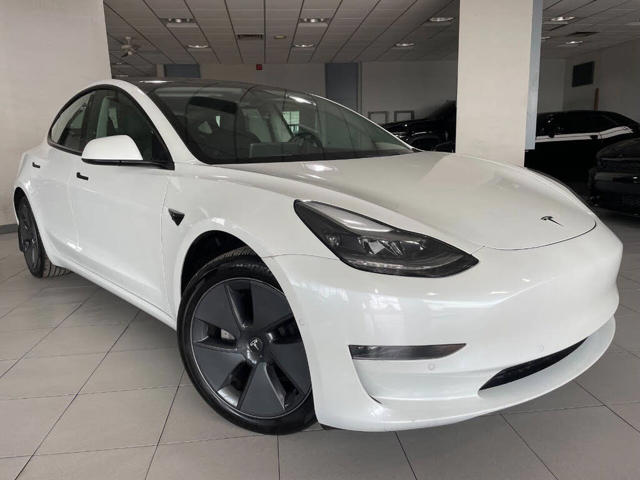 2022 Tesla Model 3 Base