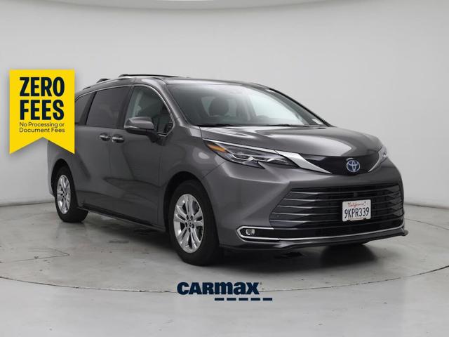 2024 Toyota Sienna Platinum 7-Passenger