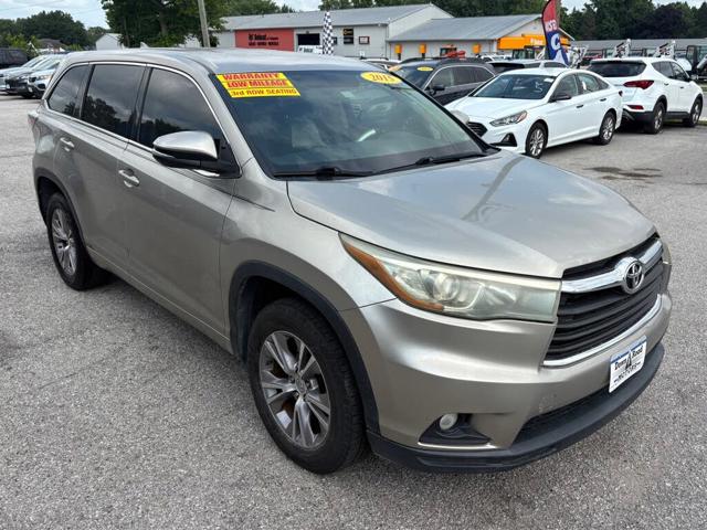 2015 Toyota Highlander LE
