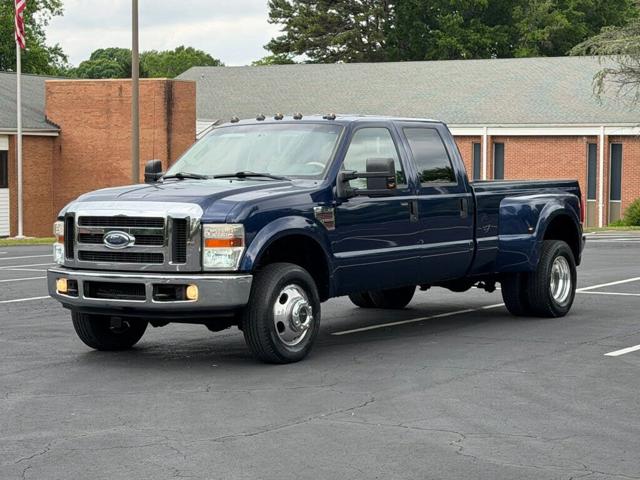 2008 Ford Super Duty F-350 DRW Lariat