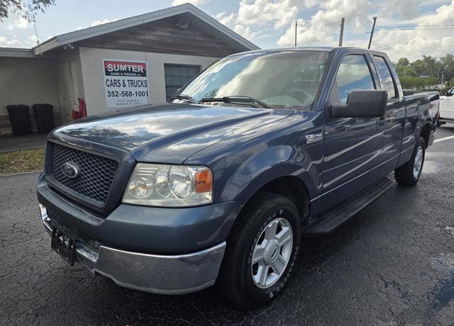 2004 Ford F-150 XLT