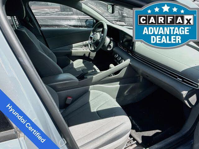 2021 Hyundai Elantra SE FWD