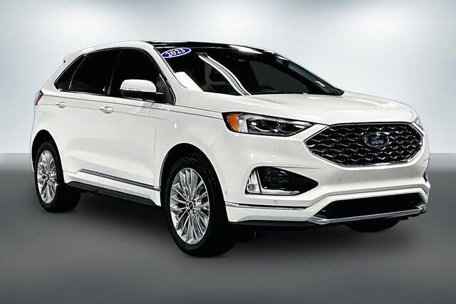 2023 Ford Edge Titanium