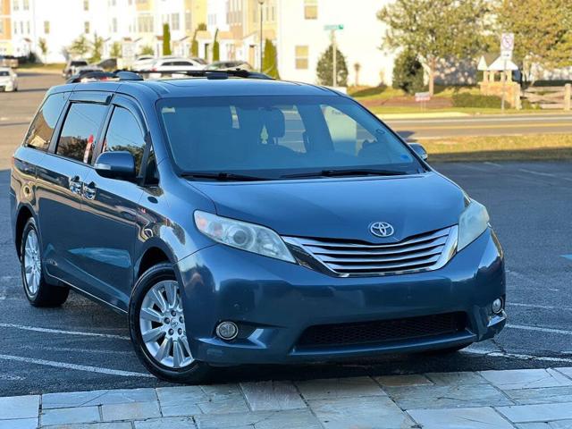 2014 Toyota Sienna Limited 7-Passenger