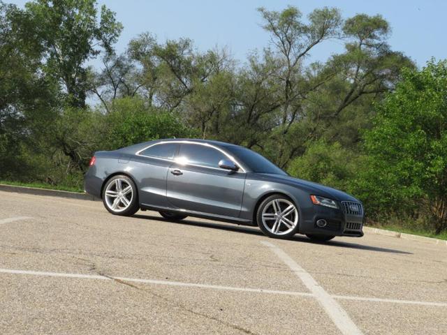 2009 Audi S5 quattro