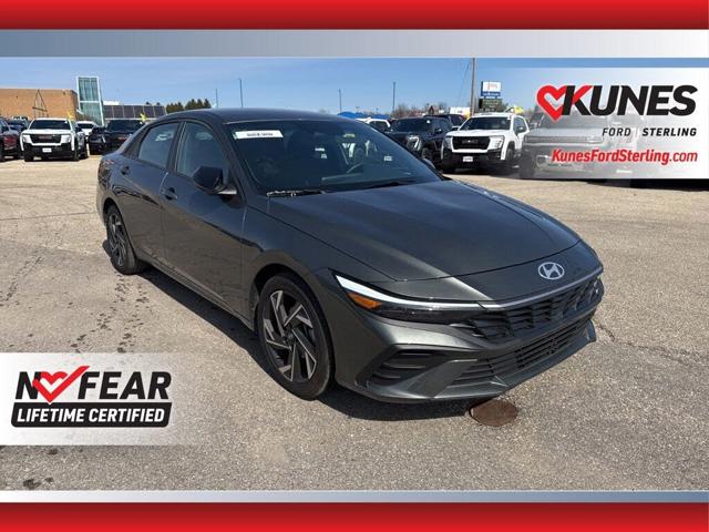2025 Hyundai Elantra SEL Sport FWD
