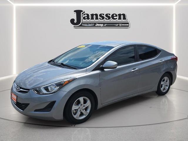 2015 Hyundai Elantra SE