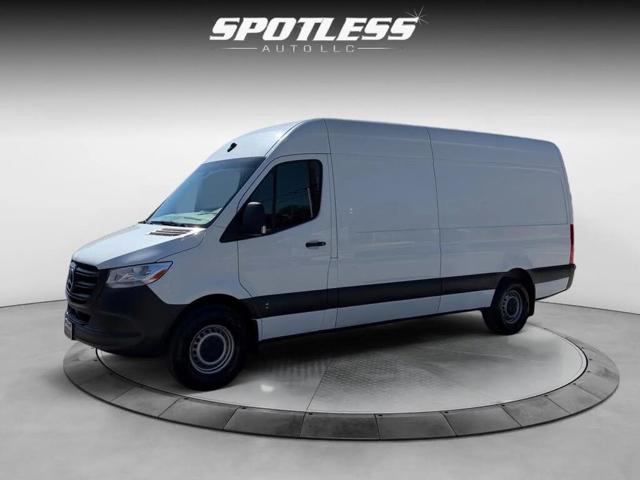 2022 Mercedes-Benz Sprinter 2500