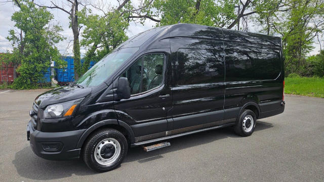 2022 Ford Transit Cargo Van 250 High Roof Extended LB RWD