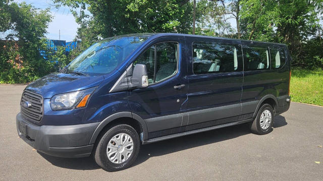 2018 Ford Transit Passenger Wagon 350 XLT Low Roof LWB RWD with