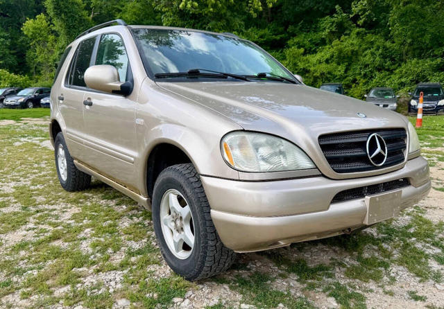 2001 Mercedes-Benz M-Class ML 320